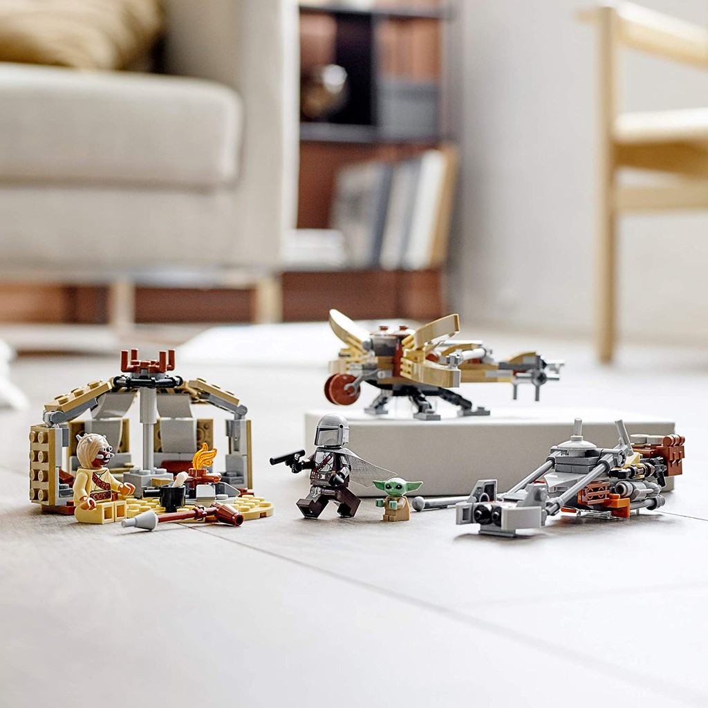 Lego Star Wars 75299 - Trouble on Tatooine - Bộ xếp hình Lego Sự cố trên Tatooine