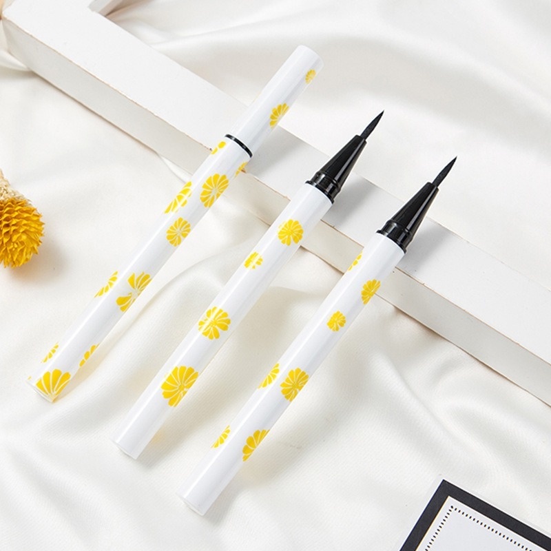 Bút kẻ mắt nước Lameila màu đen nhanh khô chống thấm nước lâu trôi