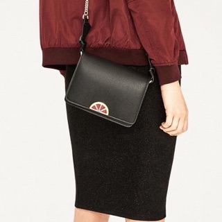 Túi đeo chéo Zara mini bag with fruit