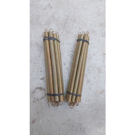 lò xo kéo ( thép ) cọng dày 1.5 , 1.8 , 2 , 2.2 , 2.5 , 3 , 3.5 ly