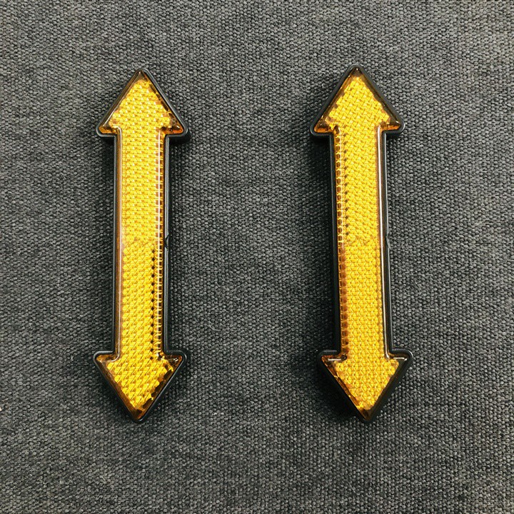 [TRANG TRÍ] MẮT MÈO phản quang dán xe máy kiểu mũi tên cá tính