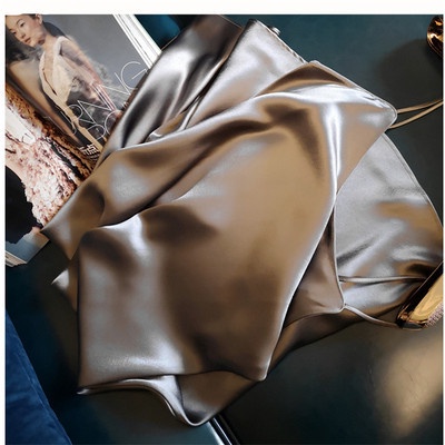 Đầm Hai Dây Dáng Chữ A Đuôi Cá Cổ Chữ V Chất Liệu Satin Thời Trang Quyến Rũ Cho Nữ C8100