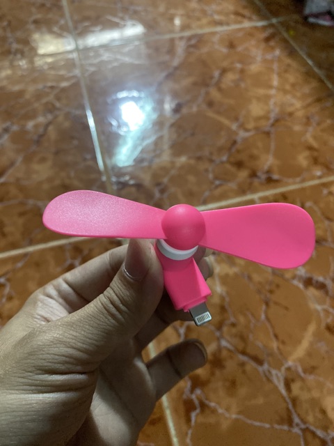 Quạt mini cắm chân điện thoại | BigBuy360 - bigbuy360.vn