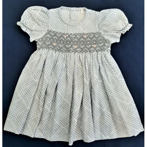 Đầm bé đẹp siêu xinh như công chúa- đầm smock -xích móc thêu tay 'hand smocking dress" Kabota – hoa văn sang trọng SM032