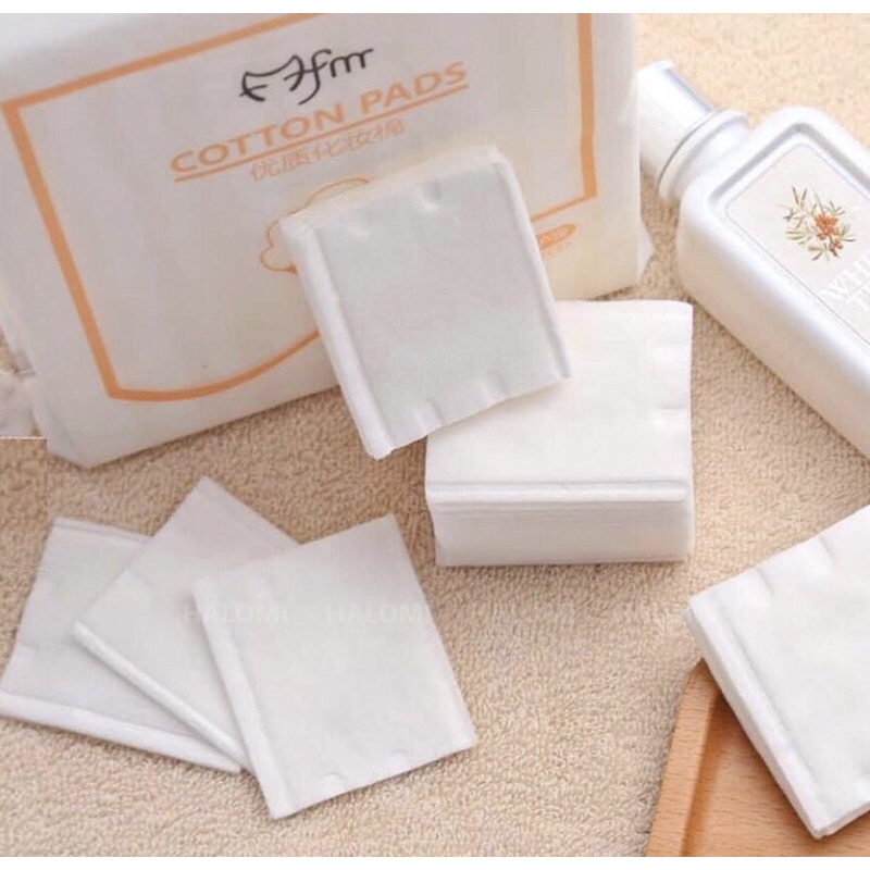 Bông tẩy trang 3 lớp FM Cotton Pads 222 miếng chính hãng