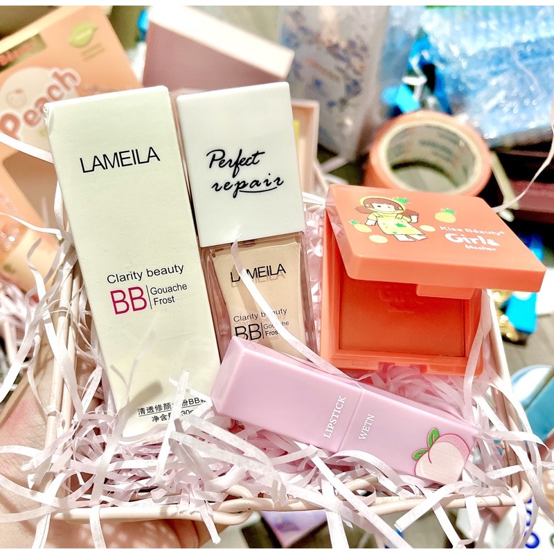 COMBO HOT TIKTOK — Bộ Trang Điểm Cao Cấp Gồm Kem Nền Kiềm Dầu + Phấn Má + Son Lì