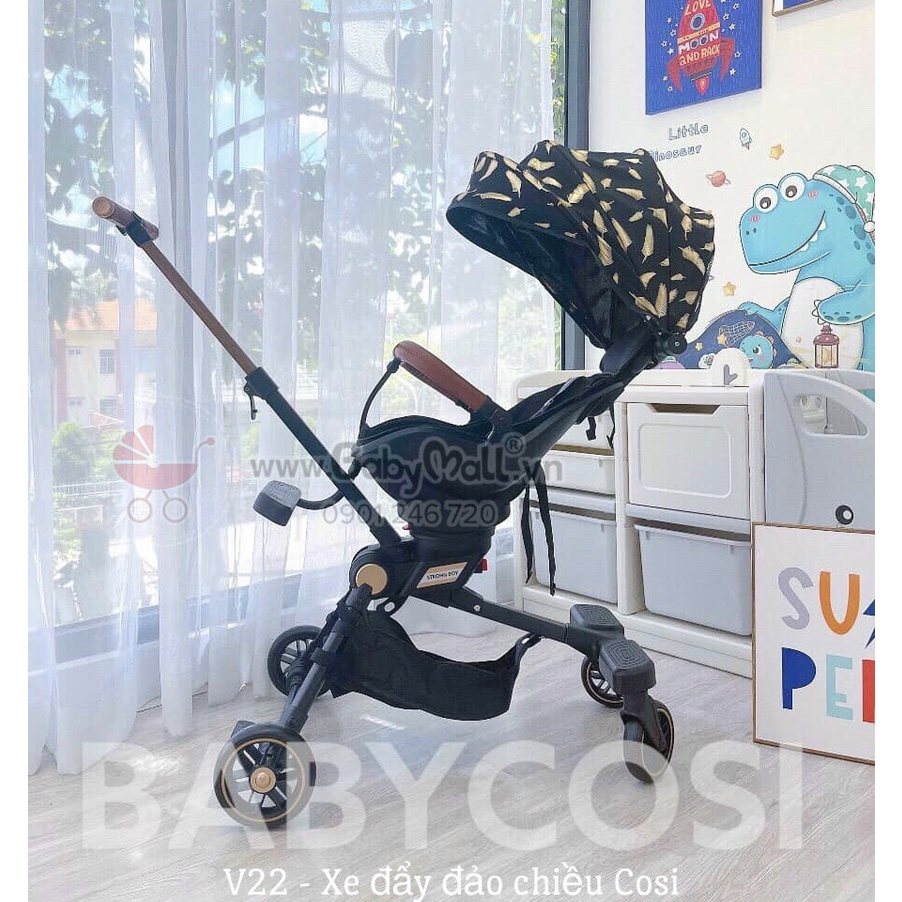 Xe đẩy gấp gọn đảo chiều V22 Baby Cosi, với thiết kế khóa bánh thông minh đảm bảo an toàn cho bé