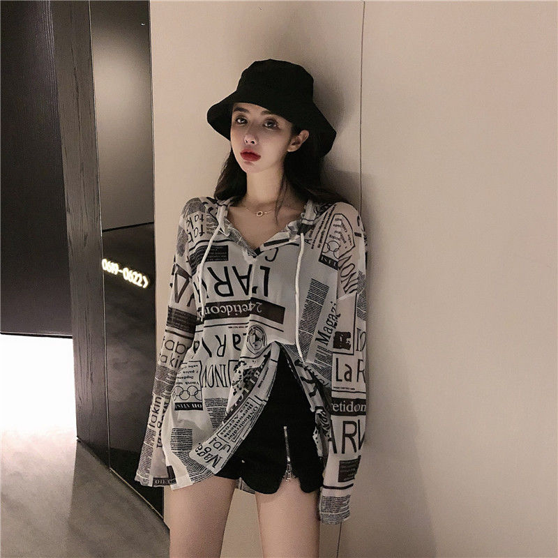 Áo Hoodie Form Rộng In Họa Tiết Graffiti Cá Tính Cho Nữ