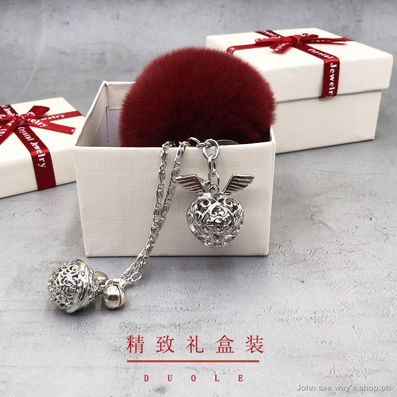 Móc Khóa Gắn Quả Bông Và Chuông Dễ Thương Sáng Tạo Cho Nữ