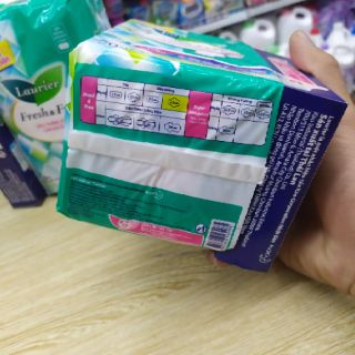 Băng vệ sinh laurier 20 miếng