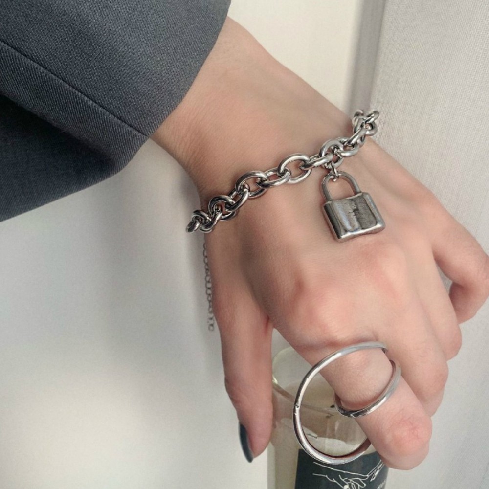 [Mã FAMAYFA giảm 10K đơn 50K] Vòng tay phong cách Hàn Quốc cá tính đơn giản cho nam | BigBuy360 - bigbuy360.vn