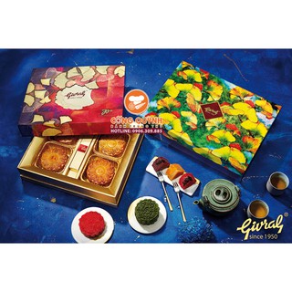 Bánh Trung Thu Givral Combo Đặc Biệt 70 Năm 2 Hộp 4 bánh