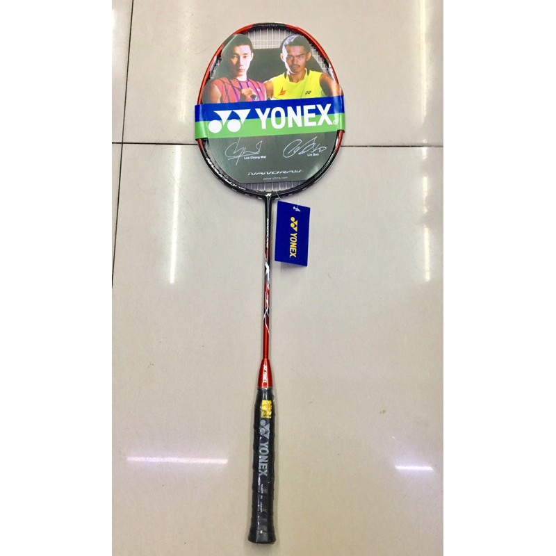 1 CÂY VỢT CẦU LÔNG  YONEX 100% KHUNG CROM SIÊU BỀN SIÊU ĐẸP