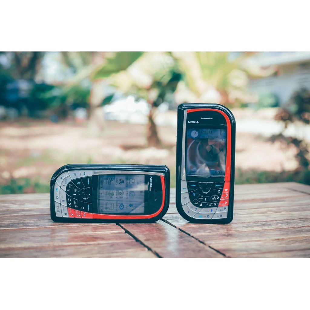 Điện thoại Nokia 7610 chiếc lá chính hãng
