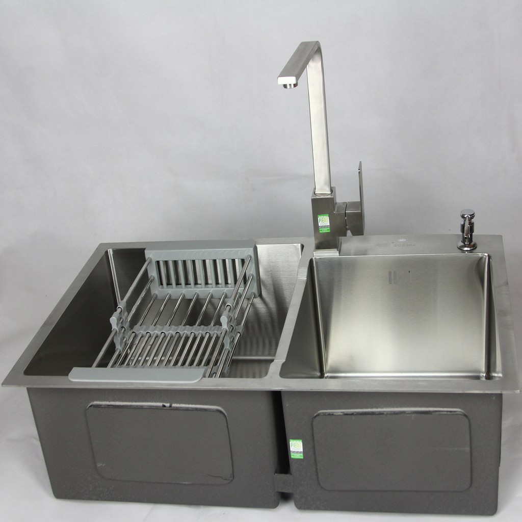 Combo Chậu Rửa bát Inox 304 đúc nguyên khối kích Thước 82x45 cm ,vòi rửa chén vuông nóng lạnh Korea