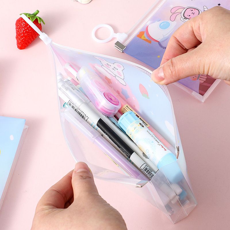 Túi đựng bút đáy tam giác chữ mạ vàng dễ thương