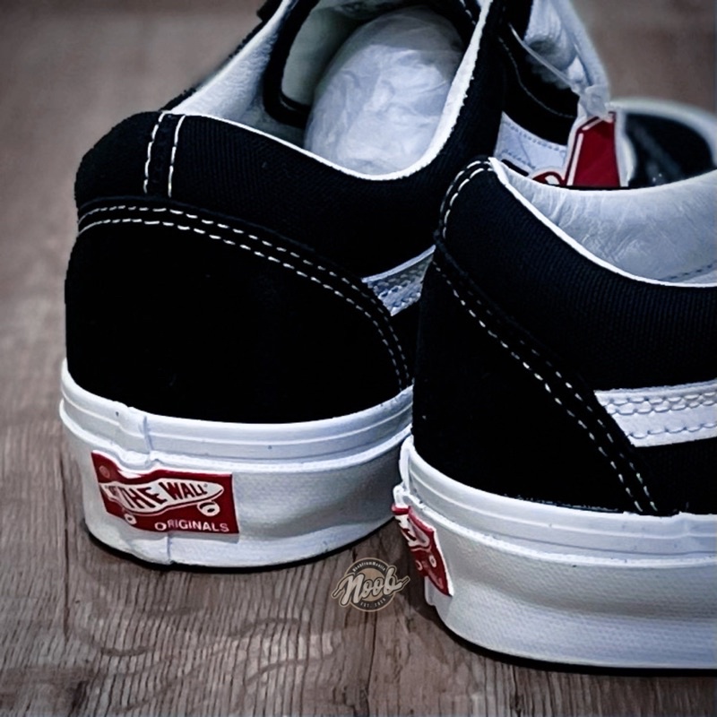 Giày Thể Thao Vans Vault Og Old Skool Lx Đen / Trắng SS20