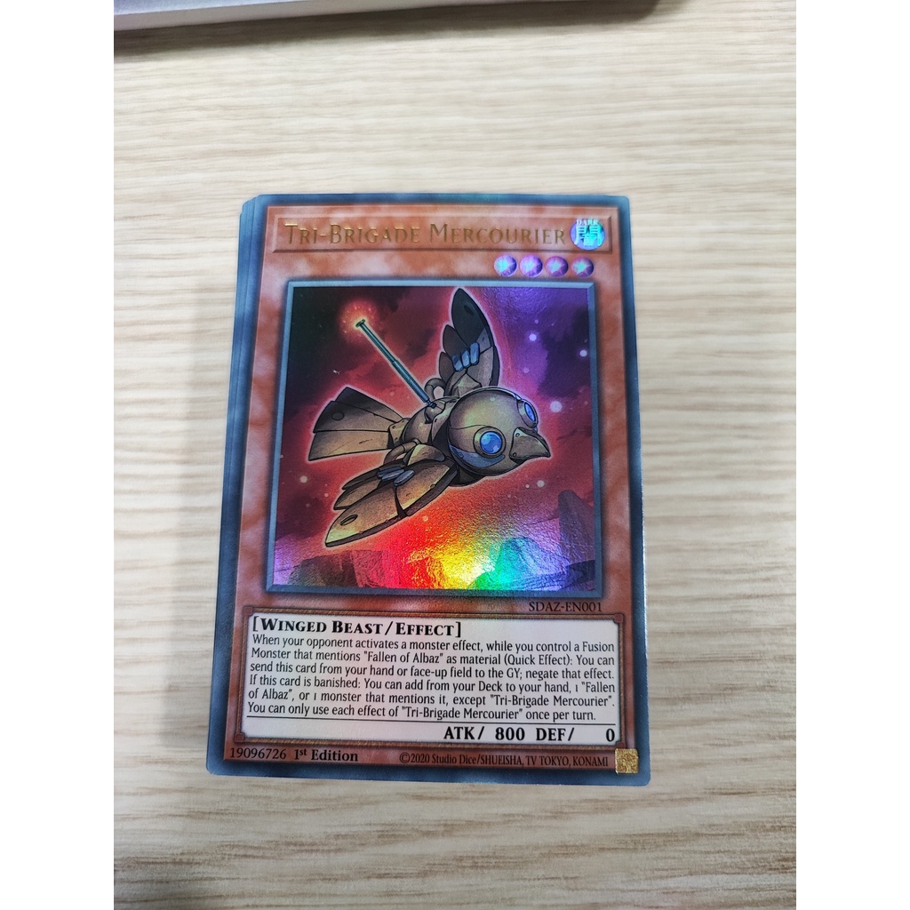 1 lá thẻ bài Tri-Brigade Mercourier - SDAZ-EN001 - Ultra Rare 1st Edition