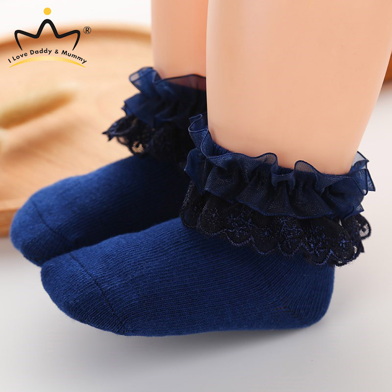 Tất kiểu công chúa phối ren xinh xắn cho bé gái từ 0-3 tuổi