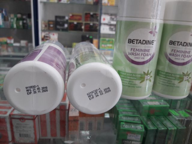 Betadine xịt bọt 100ml vệ sinh phụ nữ