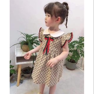 Váy nơ cổ bèo bé gái