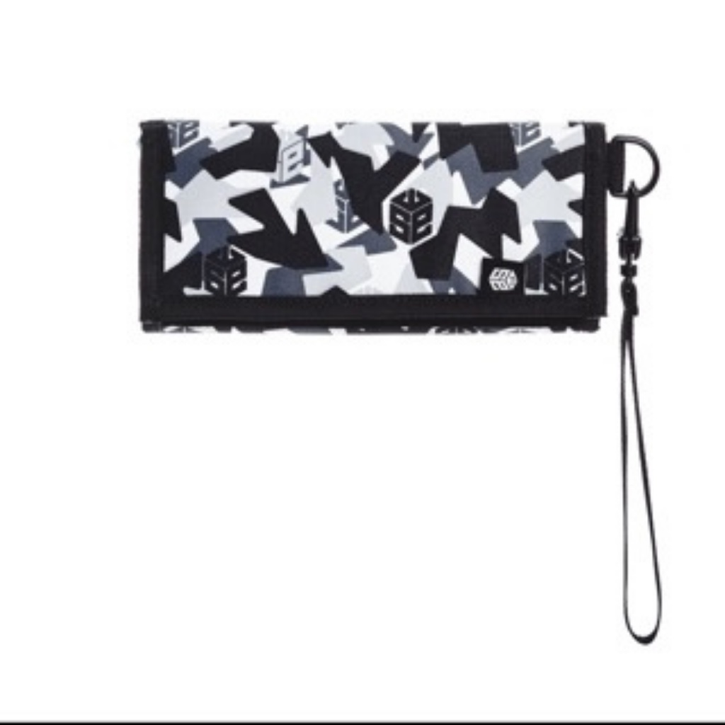 Ví dài cầm tay CAMO LONG WALLET White thời trang chính hãng