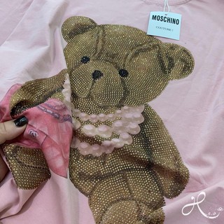 Áo gấu moschino đính đá 260