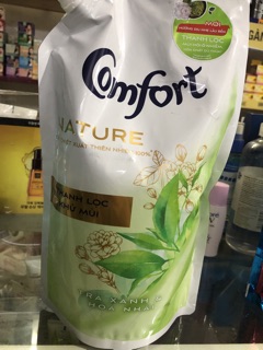 Nước xả Comfort Nước Hoa Lillie 1.5l