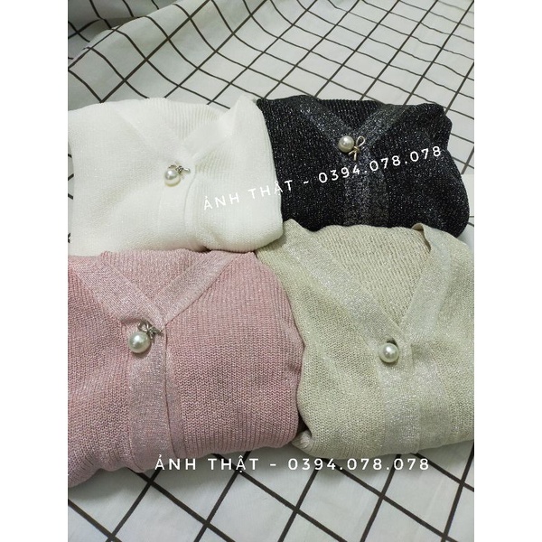 - Áo cardigan nhũ thời trang