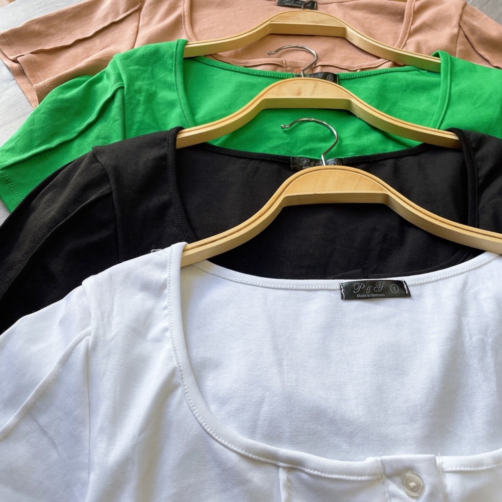 Áo Thun Nữ Bigsize, Tay Ngắn Nút Croptop Hack Dáng Che Bụng Lên Phom Cực Xinh  TNN