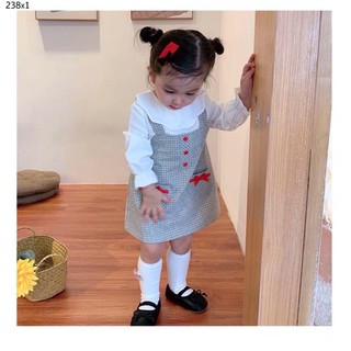 Váy yếm nơ đỏ xuất hàn cho bé gái