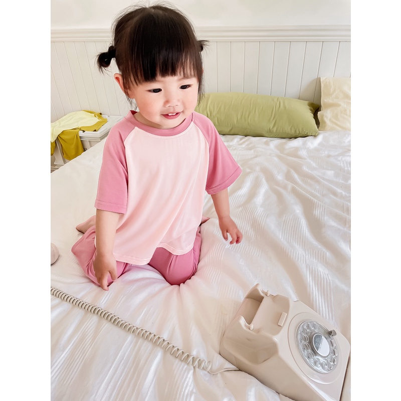 Bộ Đồ Ngủ 2 Món Áo Thun Tay Raglan Phối Quần Short Vải Mềm Nhiều Màu Tương Phản Thời Trang 2022 Cho Bé Gái