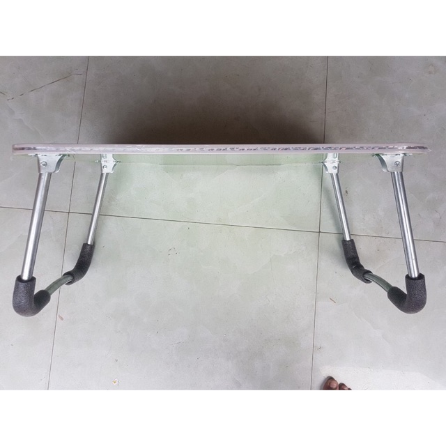 Bàn gấp thông minh có khe cắm ipaid