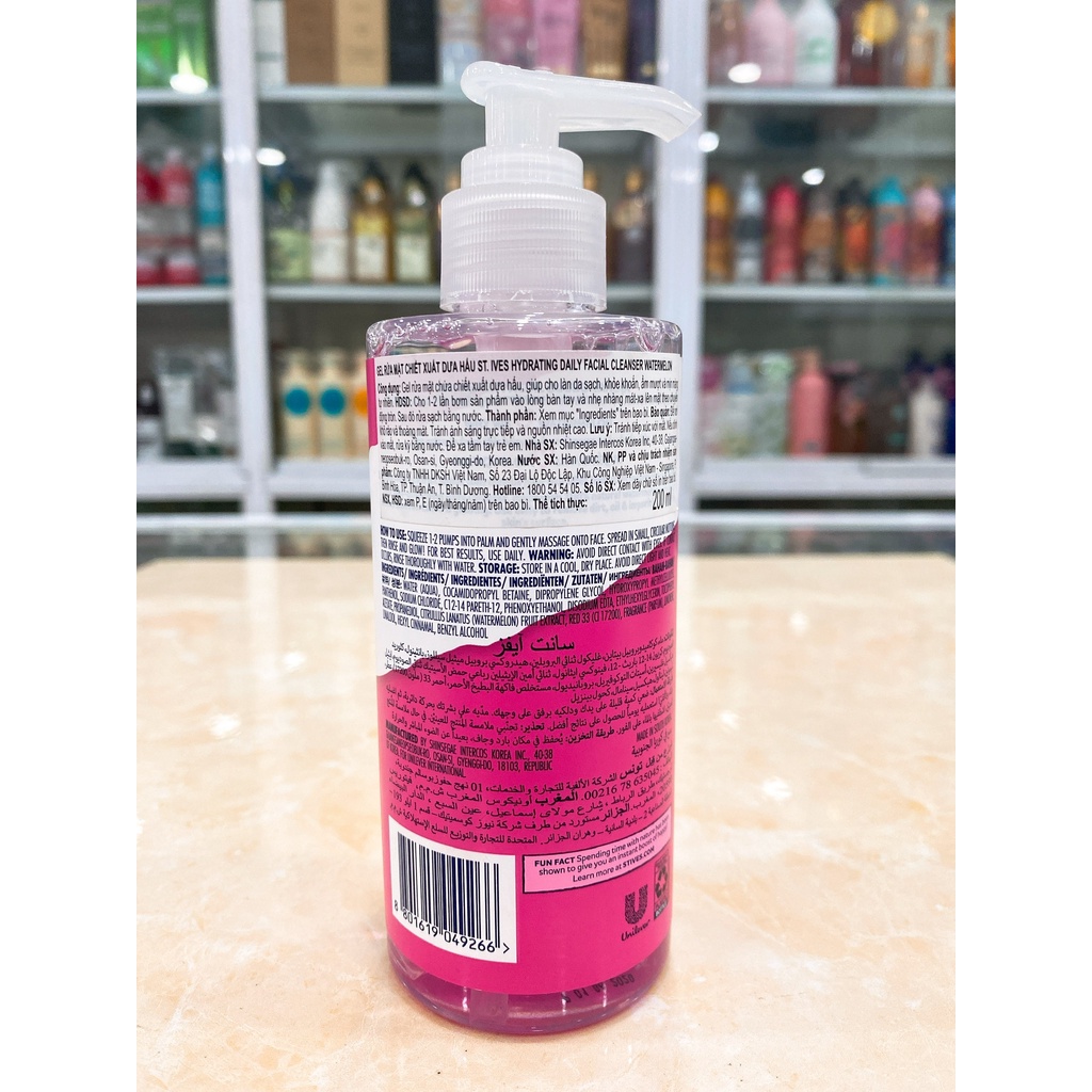 Sữa Rửa Mặt Dạng Gel Dịu Nhẹ ST.Ives Daily Facial Cleanser USA 200ml