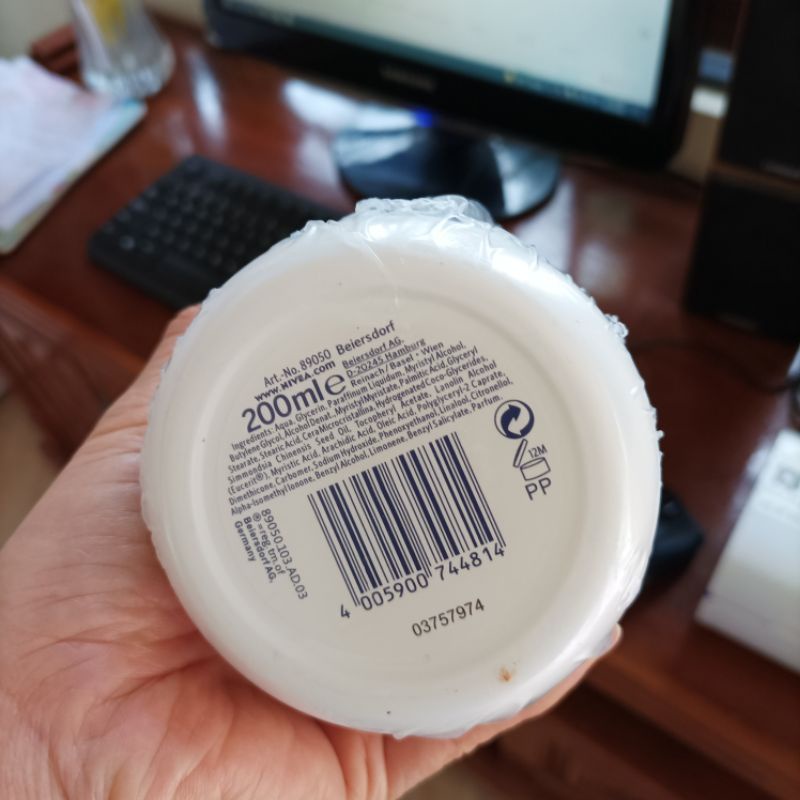 200g Kem NIVEA Soft chống nẻ dưỡng ẩm, trắng da,  toàn thân,phù hợp cho các loại da nhạy cảm