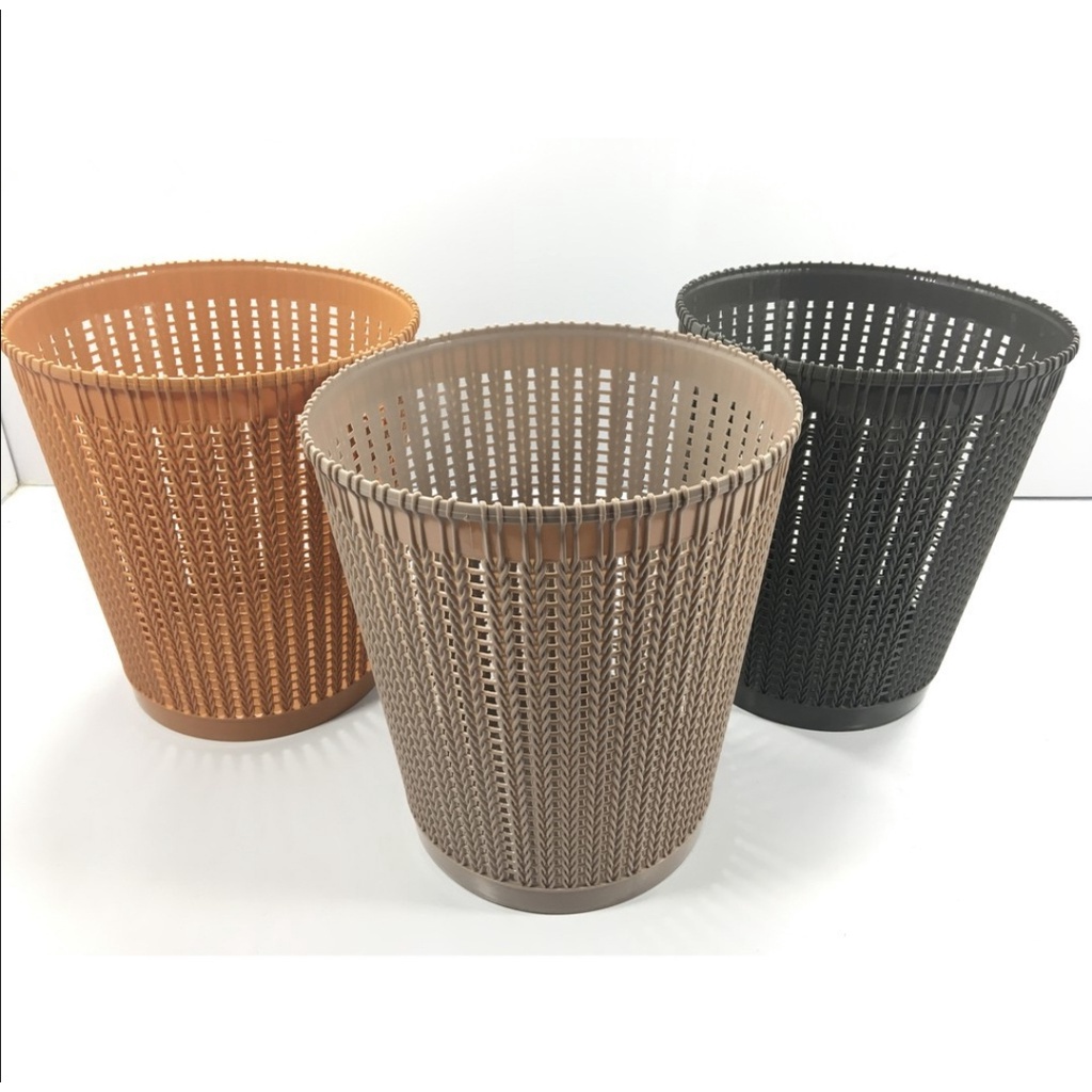 Sọt nhựa giả đan mây Việt Nhật. To R25cm, C28cm; Trung R20cm, C25cm; Nhỏ R15cm, C18cm.