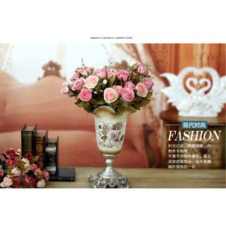 Lọ hoa gốm sứ đế bạc