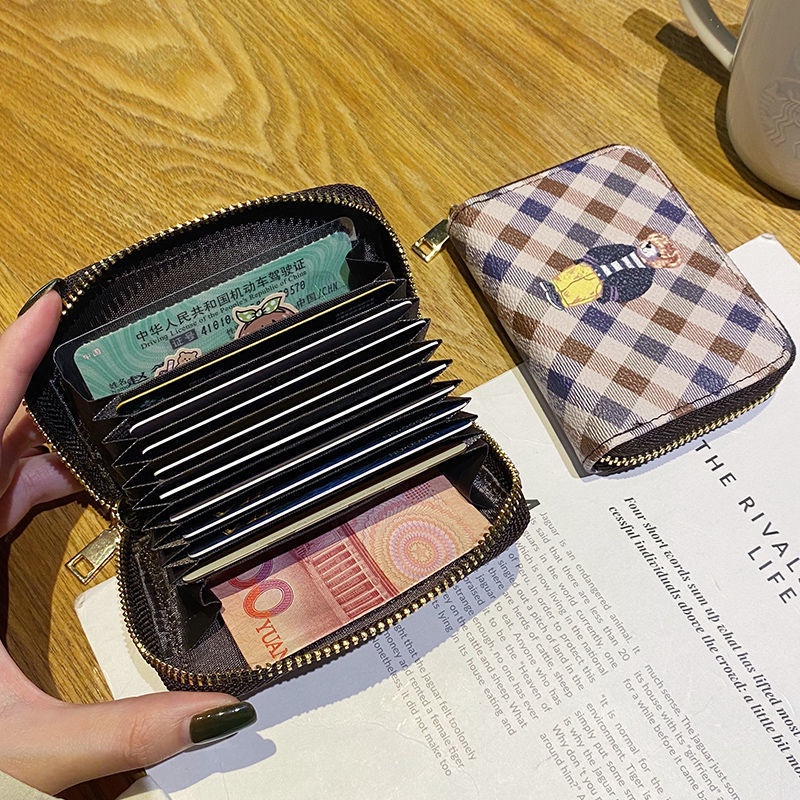 Ví Đựng Tiền Xu Mini Họa Tiết Gấu Hoạt Hình Dễ Thương