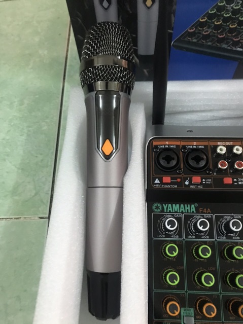 Mixer F4 livestream kèm 2 Mic