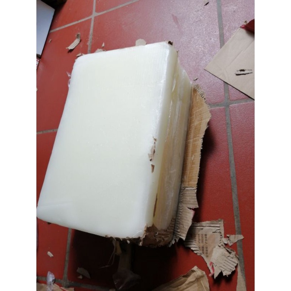 5 Kg Sáp Nhổ Lông Vịt - Loại Màu Trắng Xịn  tặng kèm 100g tẩy tách lông và 1 con dao làm lòng