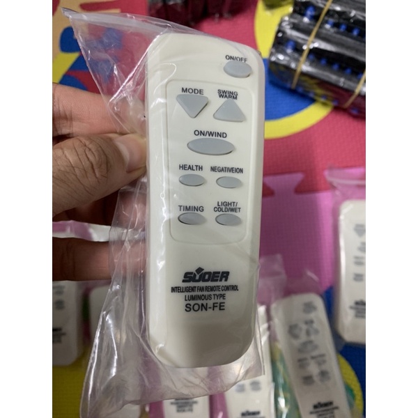 Remote Đa Năng bấm được nhiều mẫu quạt Senko, Lifan, YanFan. Quạt Hơi Nước Phun Sương