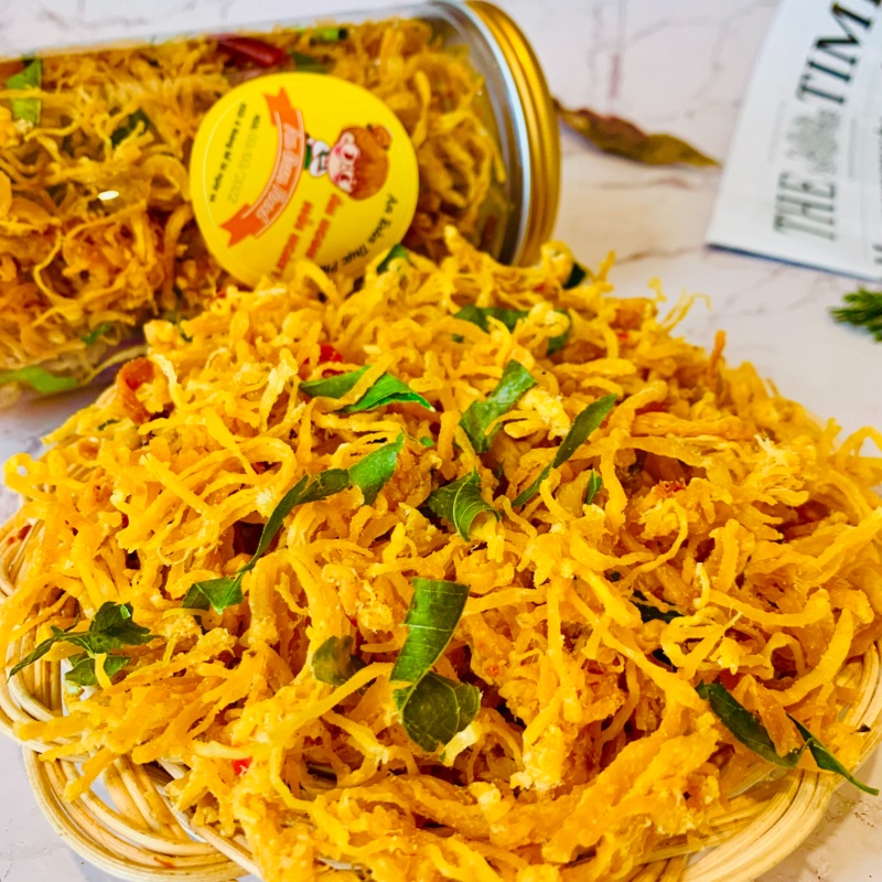 Khô Gà Lá Chanh Xé Cay [ LOẠI 1 ] Thơm Ngon Hũ Lớn 335G Cao Cấp – Thực Phẩm Sạch - Quà Tặng Ăn Vặt Hà Nội