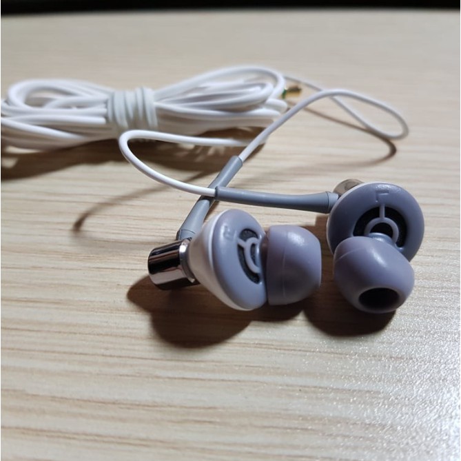 Tai nghe Sony MDR-ex082 walkman, bass căng, âm thanh hoàn hảo, tặng túi da siêu mềm