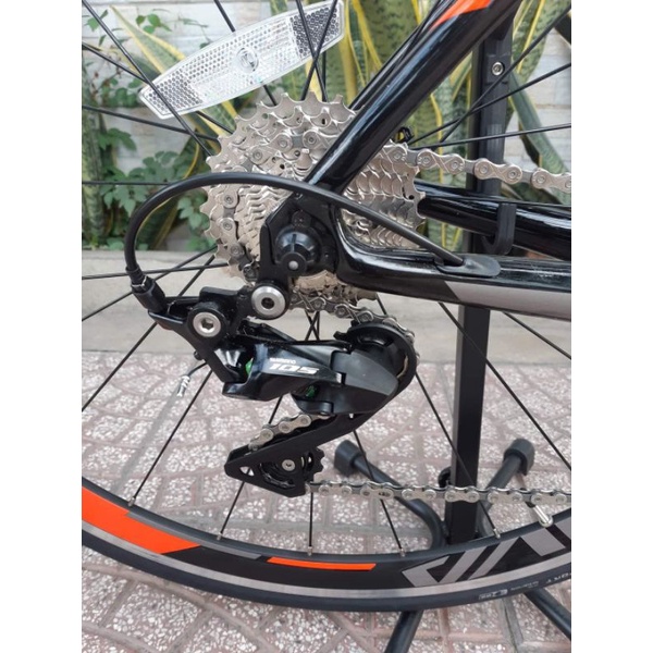 Xe đạp carbon sava hi speed