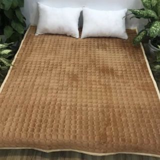 Thảm trải giường