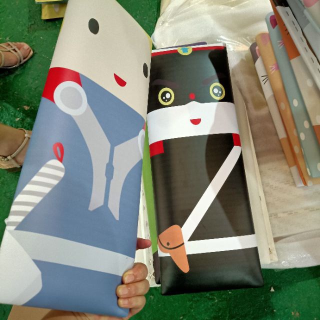 Miếng xốp nệm da dán tường hình siêu nhân dày 3cm trang trí phòng ngủ đầu giường chống va đập an toàn cho bé