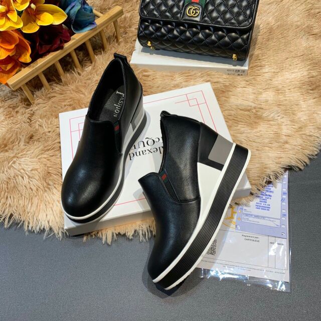 giày slipon độn đế cao 9f