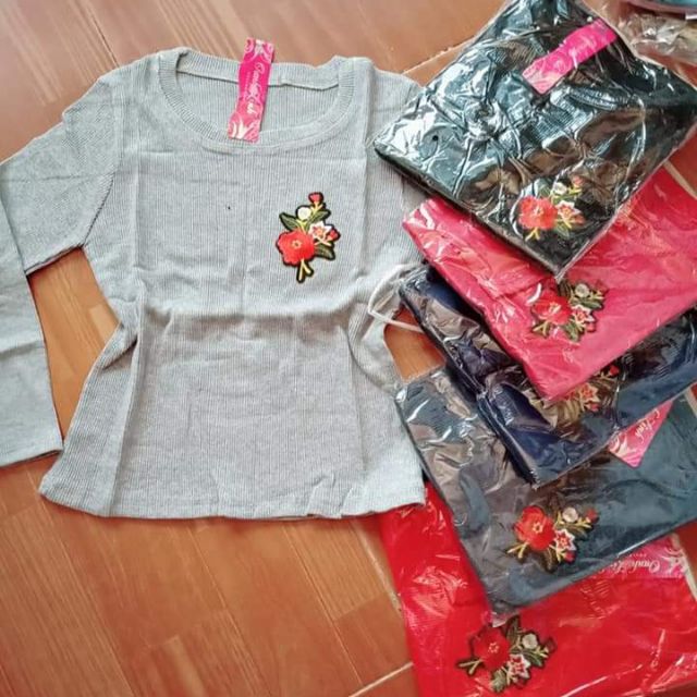 Combo Áo len thêu hoa