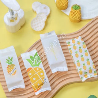 100 Túi bánh dứa nền hình quả dứa vàng
