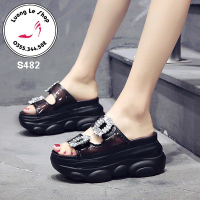 Dép đế bánh mì 9cm quai trong đính đá vuông 4 màu đen đỏ trắng vàng ms S482